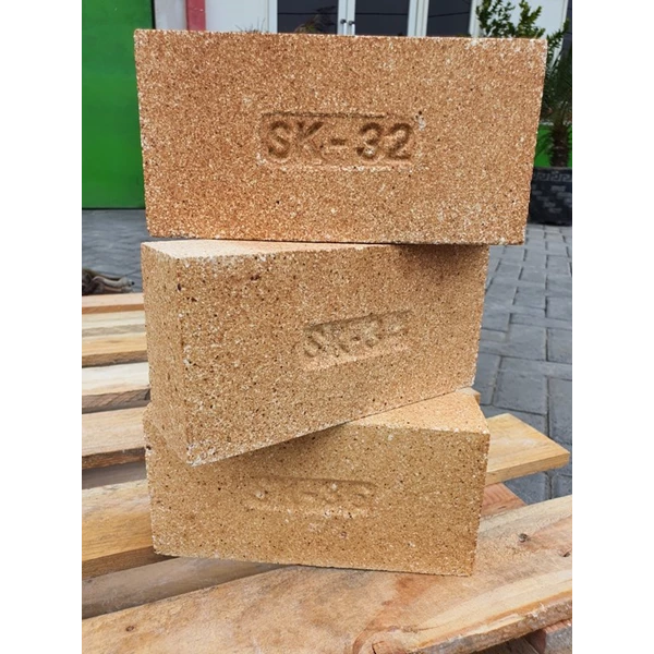 Fire Resistant Stone SK32 23cm x 11.4cm x 6.5cm